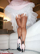 picture of woman wearing girdle stockings high-heels petticoat